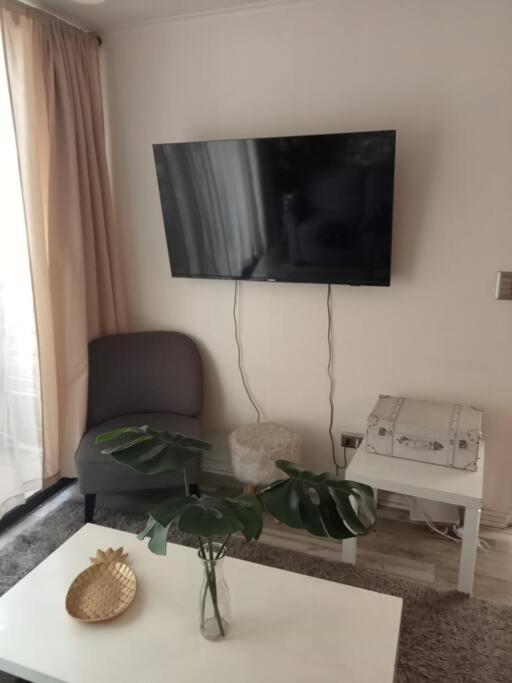 615- Departamento 2 Dorm + Parking Gratis Apartamento